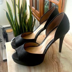 Gianni bini peep toe platform heels